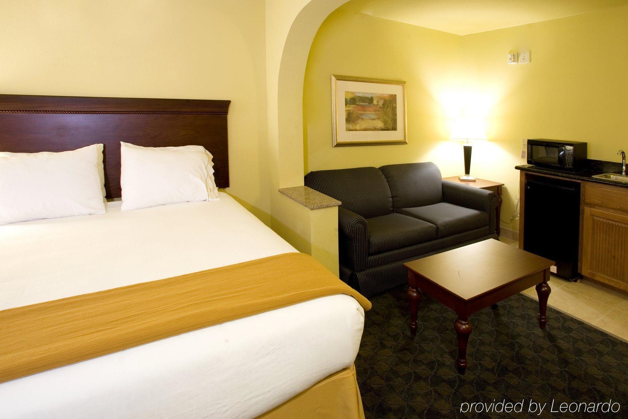 Holiday Inn Express & Suites, Corpus Christi Nw, Calallen By Ihg חדר תמונה